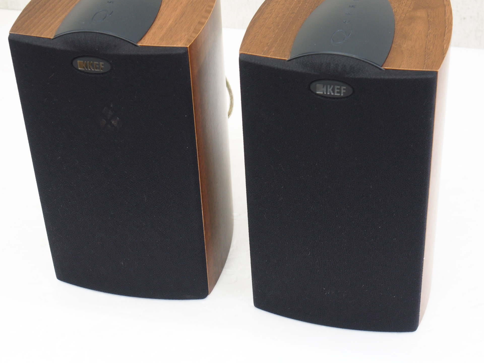 アバックWEB-SHOP / 【中古】KEF IQ10(WN)【コード01-11091】ブックシェルフスピーカー(ペア)