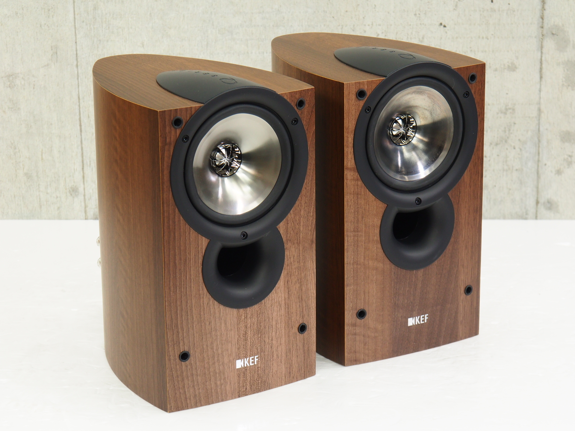 アバックWEB-SHOP / 【中古】KEF IQ10(WN)【コード01-11091】ブックシェルフスピーカー(ペア)