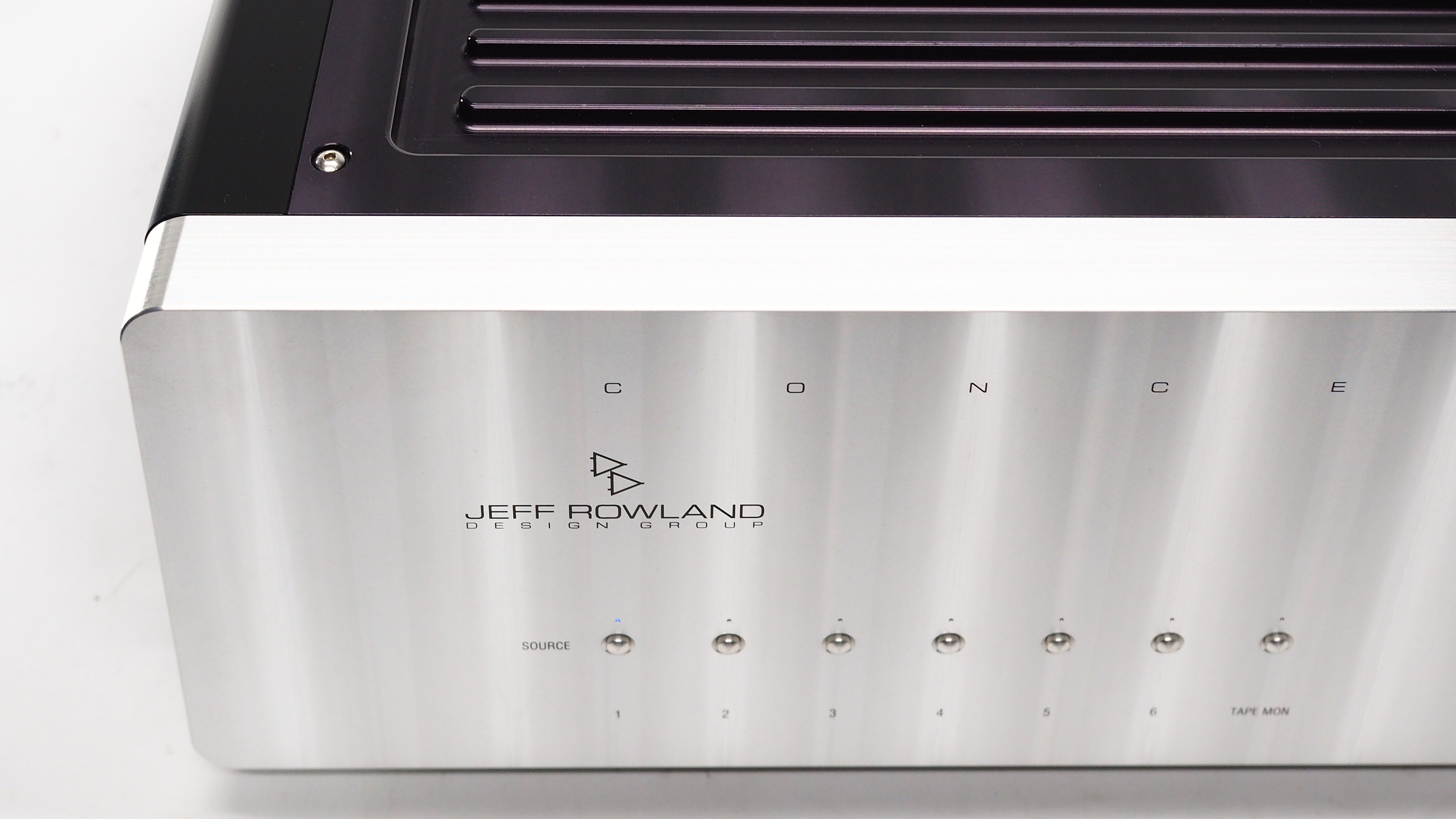 JEFF オーディオ ROWLAND CONCENTRA プリメイン アンプ オーディオ 音響 機器 bromocymene ジェフ・ローランド  コンセントラ T4307656