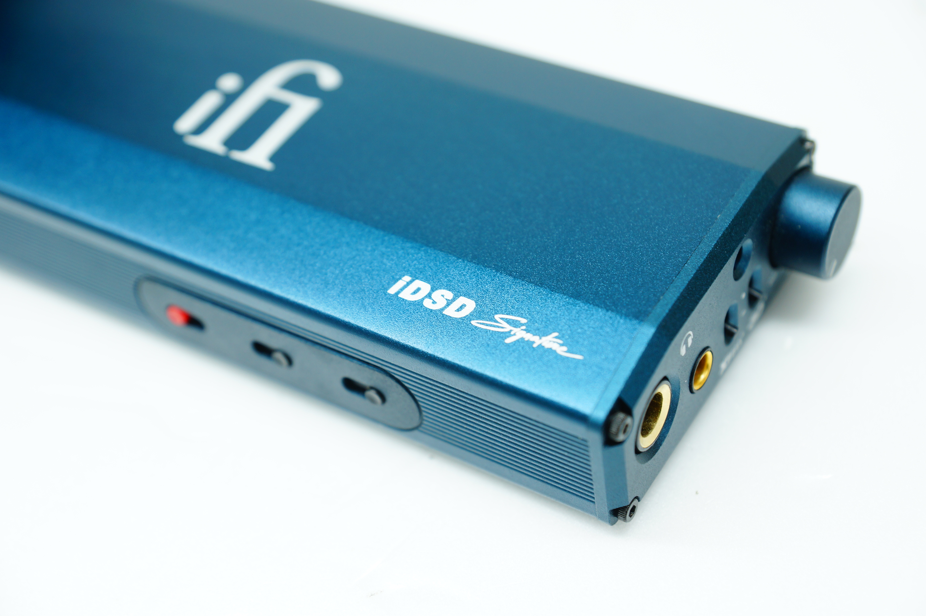 アバックWEB-SHOP / 【中古】iFi-Audio micro iDSD Signature【コード01-10944】ポータブルヘッドホンアンプ