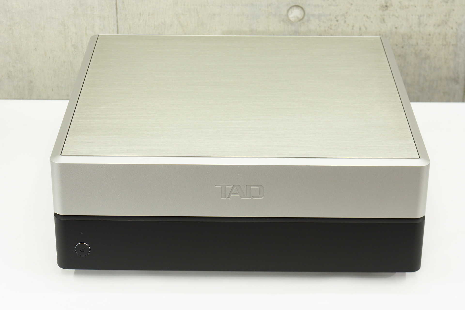 アバックWEB-SHOP / 【中古】TAD TAD-M2500MK2【コード01-08921】ステレオパワーアンプ