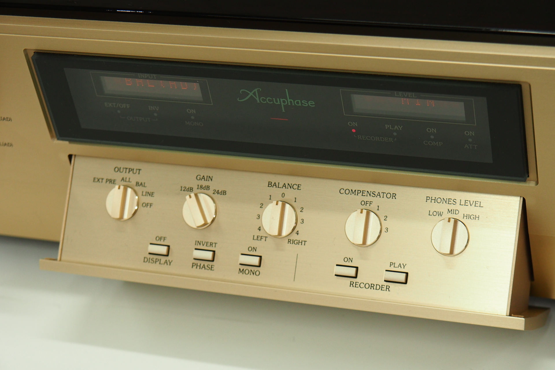 アバックWEB-SHOP / 【中古】Accuphase C-3800【コード01-11541】コントロールアンプ