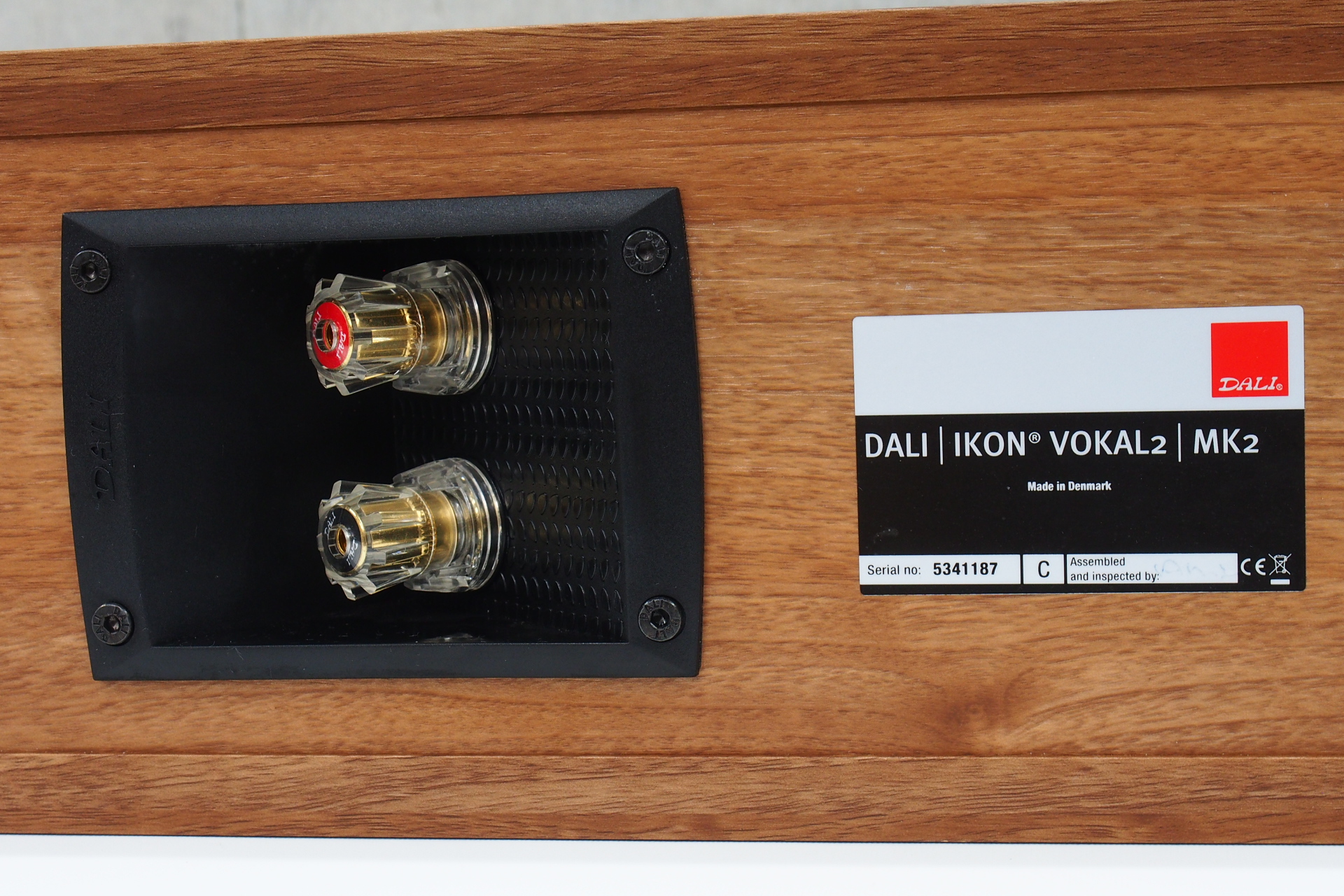 アバックWEB-SHOP / 【中古】DALI IKON VOKAL2 MK2(LW)【コード01-11610】センタースピーカー