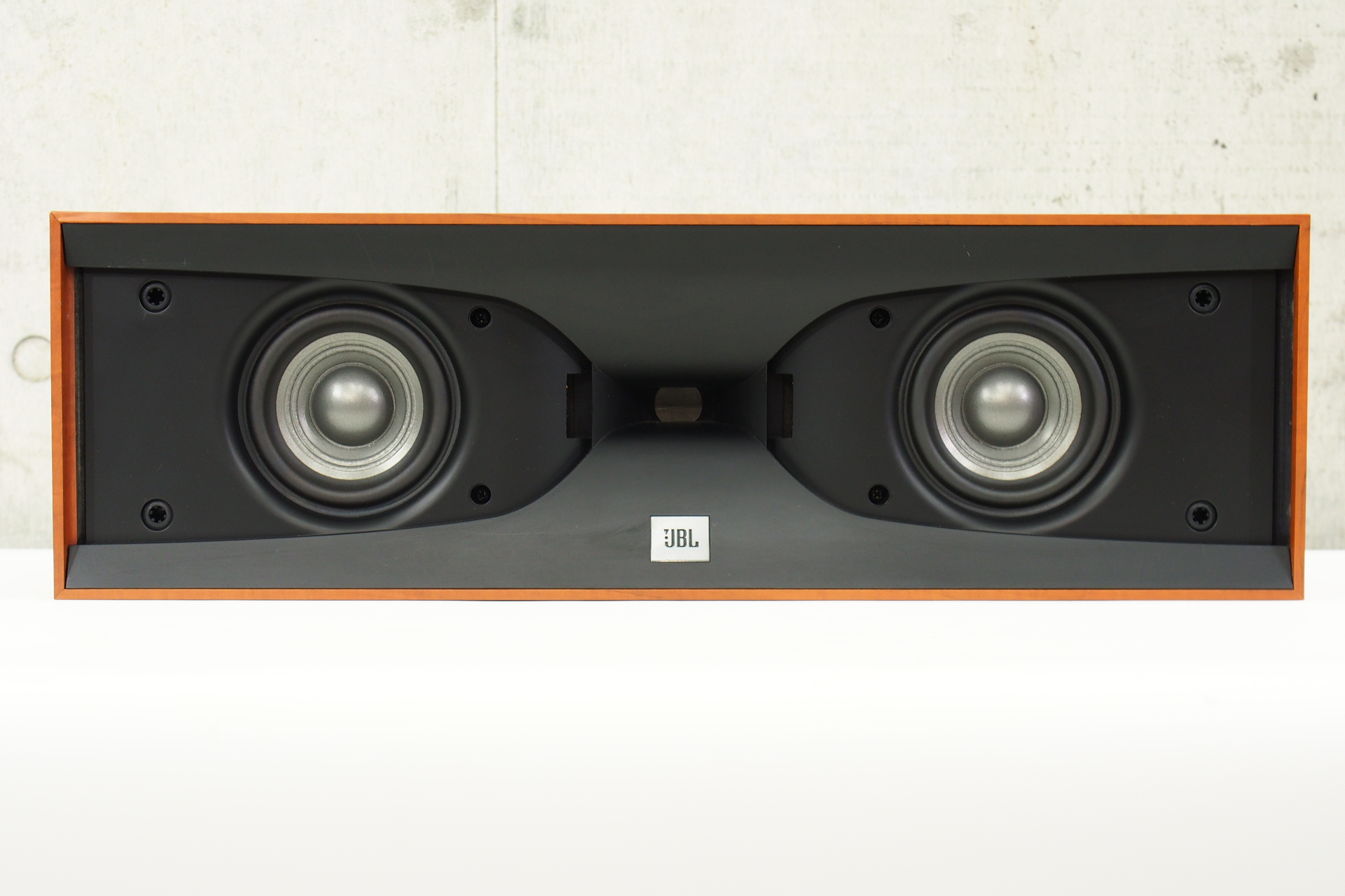 超美品JBL STUDIO520chセンタースピーカー555×177×168mm - スピーカー