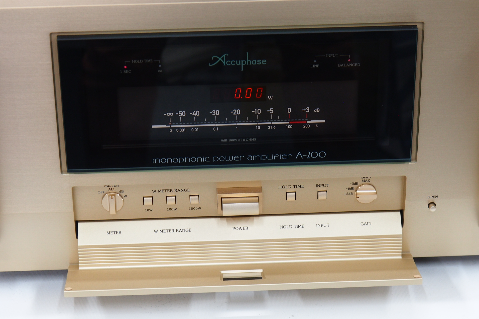 アバックWEB-SHOP / 【中古】Accuphase A-200(2台1組)【コード01-11538】モノラルパワーアンプ(2台1組)