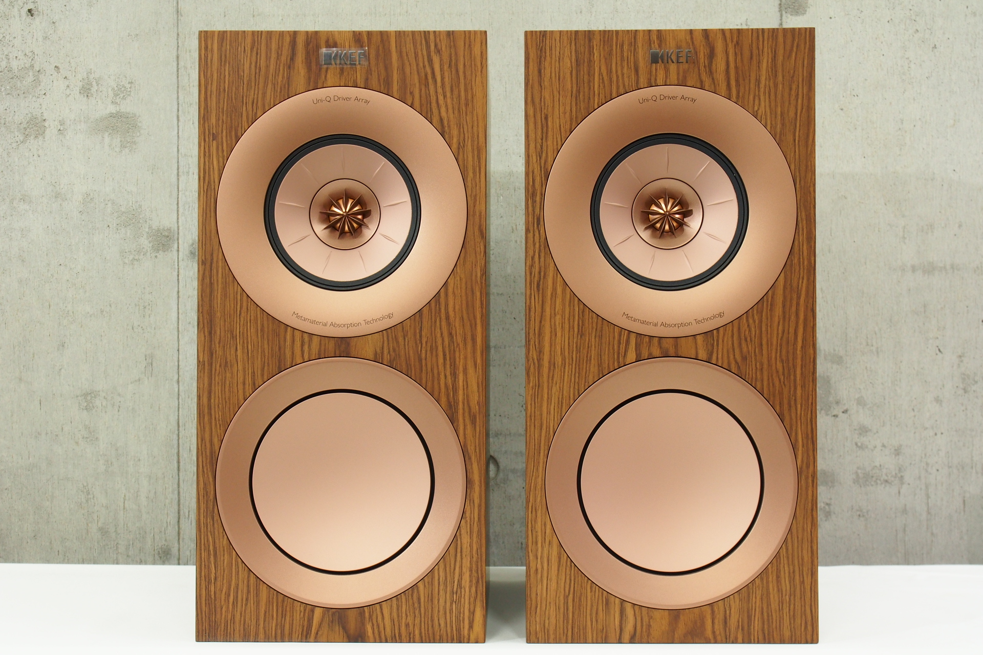 アバックWEB-SHOP / R3 Meta [ウォールナット] KEF [ケーイーエフ] ブックシェルフスピーカー [ペア]  下取り査定額20%アップ実施中！