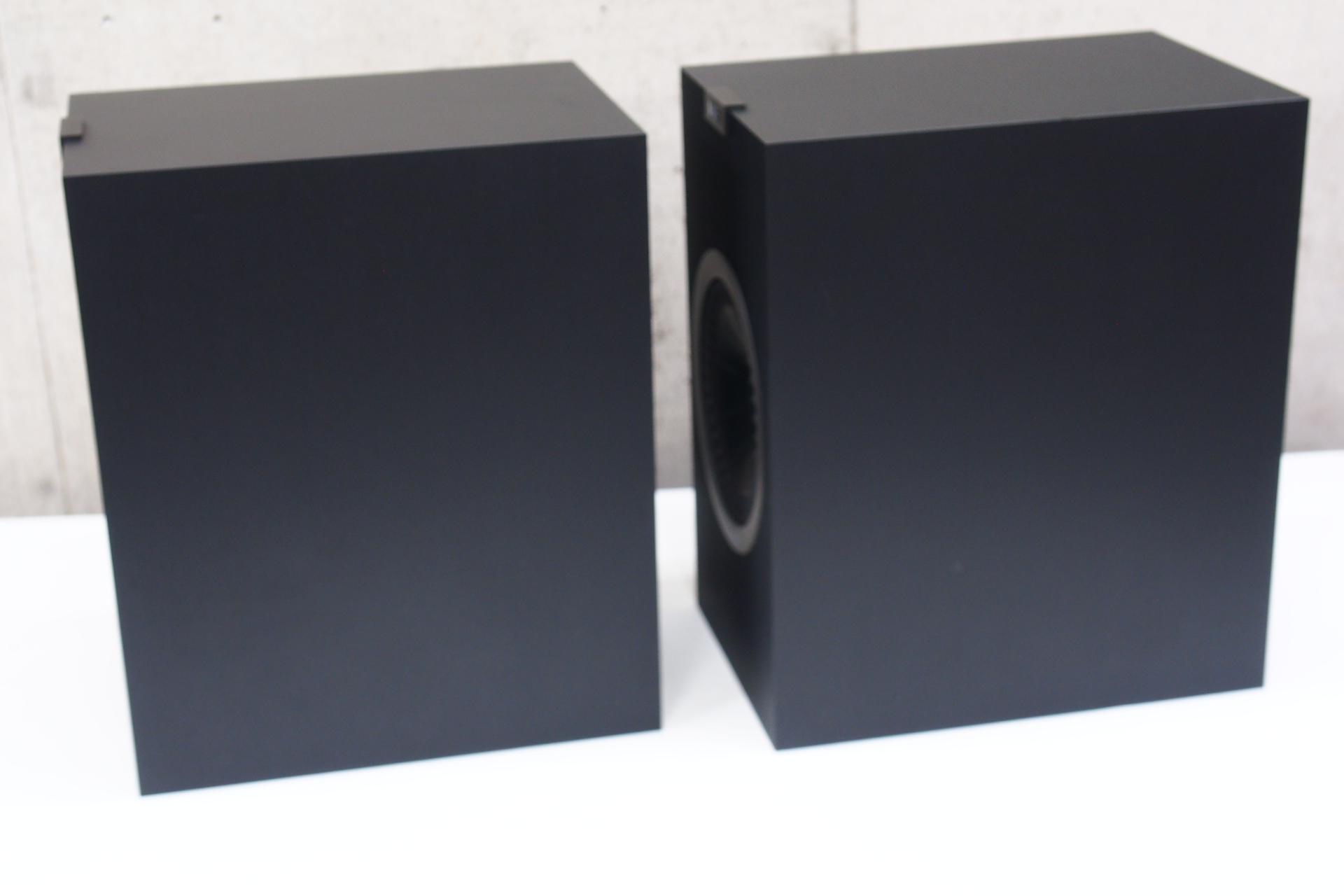 アバックWEB-SHOP / 【展示処分品】KEF Q350(B)【コード90-02848】ブックシェルフスピーカー(ペア)