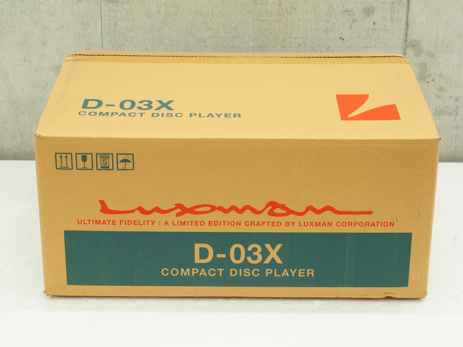 アバックWEB-SHOP / 【中古】LUXMAN D-03X【コード01-10677】CDプレーヤー