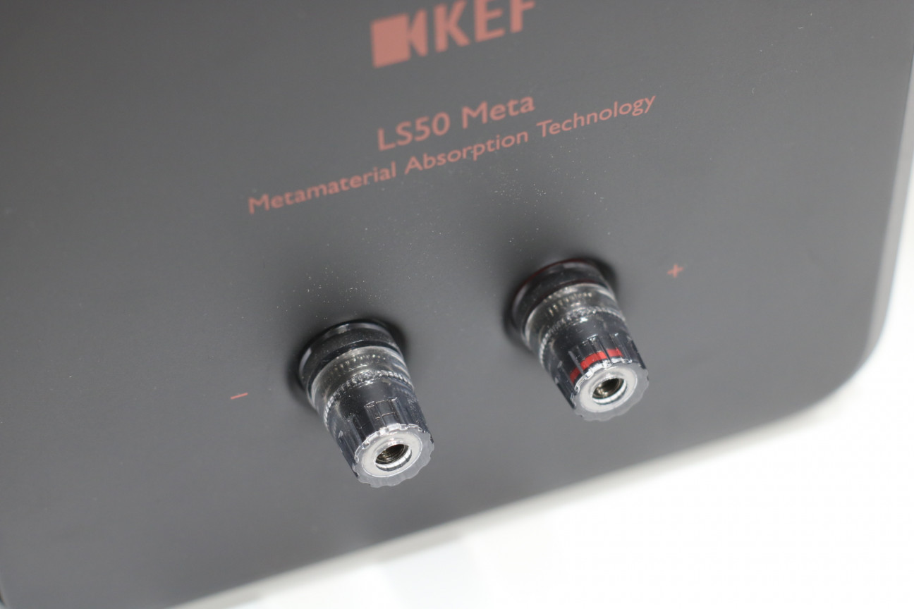 値下げ中*[美品] KEF LS50 Meta グレー オーディオ機器 スピーカー