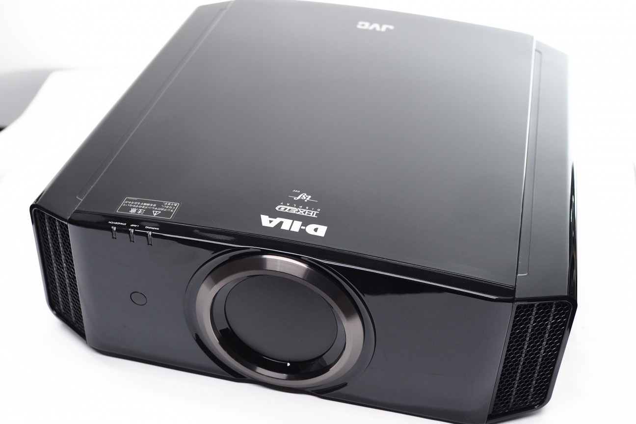Victor・JVC DLA-X7-B ホームシアター 3D対応 おまけ - テレビ/映像機器